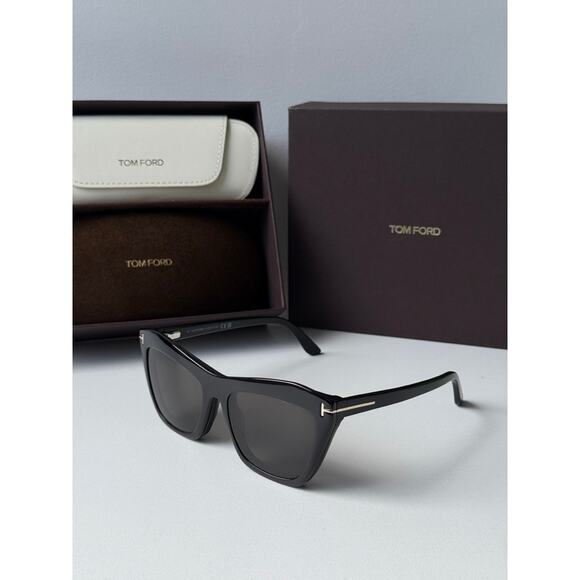 NEW Tom Ford FT5971-B Cat Eye Clip On Frames + Sunglasses - Picture 4 of 8